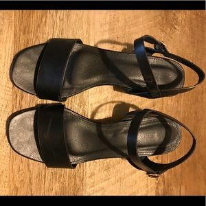 Lila Grace Black High Heel Sandals